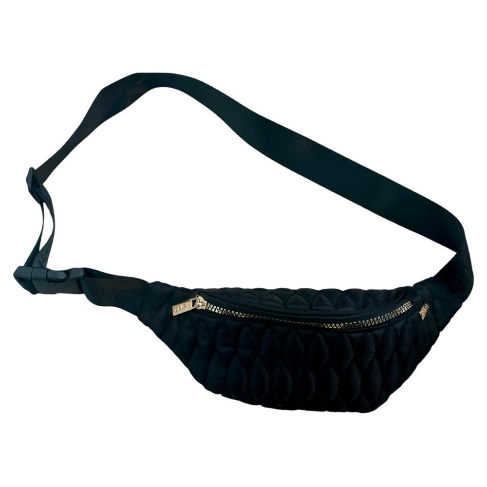 Kensie Black Belt Bag Fanny Pack Purse Crossbody Bag Quilted Gold Zipper Puffer
